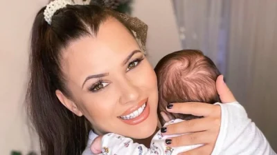 Λάουρα Νάργες: Ο γιος της μεγάλωσε πολύ - Το τρυφερό βίντεο με τις φωνούλες και τα παιχνίδια του 9 μηνών μπέμπη της