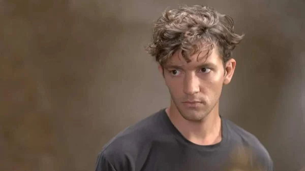 Μαύρο Ρόδο (12/6): Τραγωδία! «Τον σκότωσα! Τον σκότωσα» - Πέφτει νεκρός στο χώμα