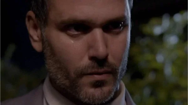 Παγιδευμένοι (5/6): «Δεν είναι δυνατόν να είμαστε μαζί» - Ο Δημήτρης "γονατίζει" μπροστά στην Άννα