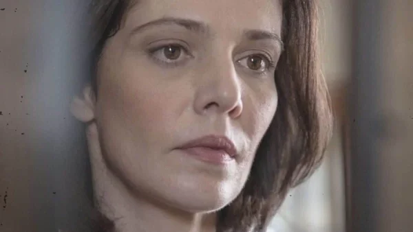 Σασμός: Ο παπά Μιχάλης κάνει «κομμάτια» την Βασιλική - Της αποκαλύπτει όλη την αλήθεια