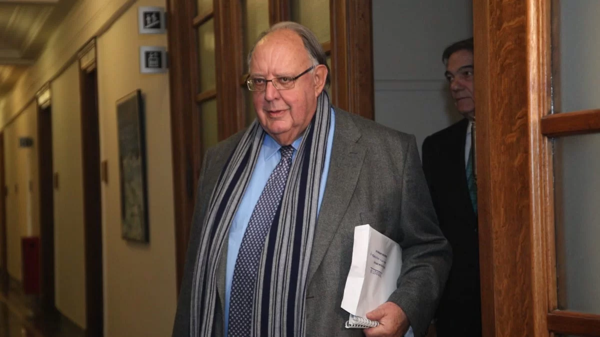 Ανατριχιάζει ο γιος του Θεόδωρου Πάγκαλου: «Καλό ταξίδι πατέρα! Ήσουν...» - Η πρώτη ανάρτηση του Ανδρέα μετά τον θάνατό του