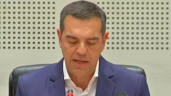 Εκτός ΣΥΡΙΖΑ ο Αλέξης Τσίπρας: «Είμαι συγκινημένος, αυτή η απόφαση έχει ένα στοιχείο οδύνης...»