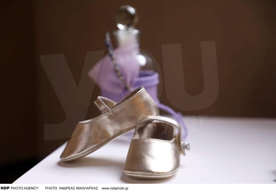 Βάπτιση κόρης Κώστα Σόμμερ: Παραμυθένιο και λιλά το φόρεμα που επέλεξε η Βαλεντίνη Παπαδάκη (Αποκλειστικό Youweekly.gr)