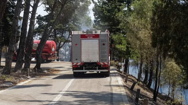 Φωτιά στη Ρόδο - Εκκενώνονται χωριά