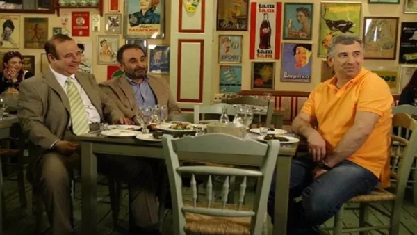 50-50: «Τώρα που είδα φάτσες ανώμαλων μου ήρθε να ξεράσω» - Το κοινό διχάστηκε με την επιστροφή του στο μεγάλο κανάλι