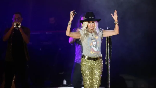 «Δεν γουστάρουμε βλαμμένους Αθηναίους» - Xαμός με τα σχόλια στο Twitter μετά την αναβολή της συναυλίας της Άννας Βίσση στην Θεσσαλονίκη