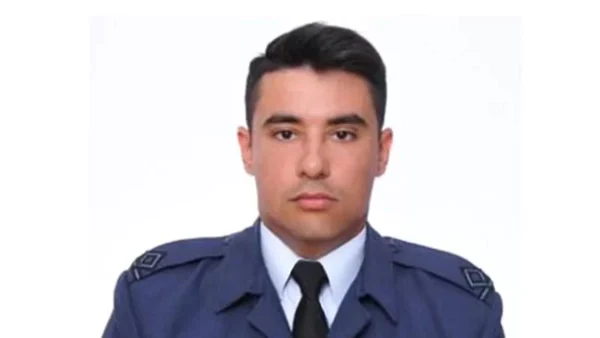 Πτώση Canadair: «Σβήνω φωτιές, μου απάντησες όλο καμάρι» - Η σπαρακτική ανάρτηση φίλης του Ανθυποσμηναγού Περικλή Στεφανίδη