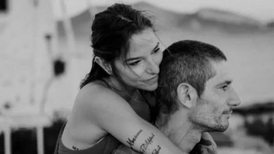 Με βουρκωμένα μάτια - Η στιγμή που η Κούρκουλου & ο σύζυγός της μαθαίνουν για την εγκυμοσύνη της (Βίντεο)