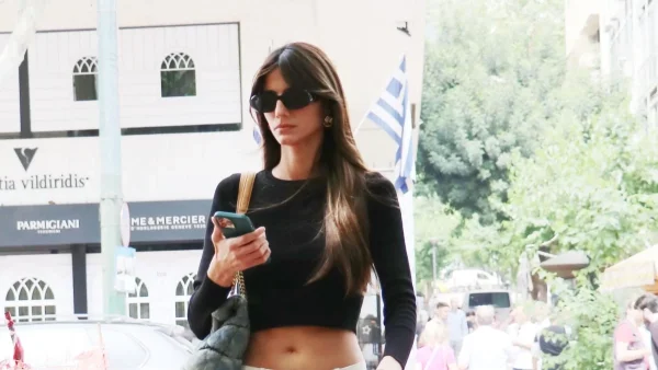 Μελαχρινή και κούκλα - Αυτή είναι η αδερφή της Ηλιάνας Παπαγεωργίου, Μαριλένα