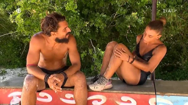 "Η μαμά μου μου έχει πει να μην σου..." - Ο διάλογος Μαριαλένας-Σάκη στο Survivor All Star