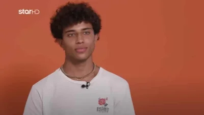 Με πιο μακριές μπούκλες και το ίδιο μεγάλο χαμόγελο - Η νέα εμφάνιση του Ηρακλή Τσουζίνοφ τρία χρόνια μετά το GNTM