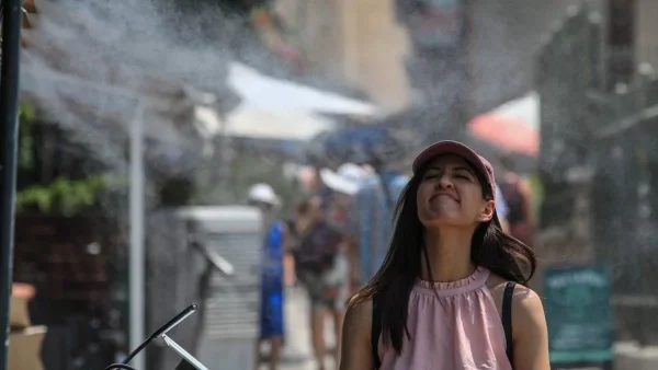 Καύσωνας Κλέων: Νέο έκτακτο δελτίο - Σε ποια περιοχή θα δείξει το θερμόμετρο 44 βαθμούς Κελσίου