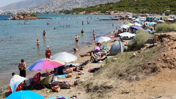 Ο καιρός του τριημέρου 21-23/7: Καζάνι που βράζει η χώρα - Πότε και σε ποιες περιοχές θα φτάσει τους 45 βαθμούς