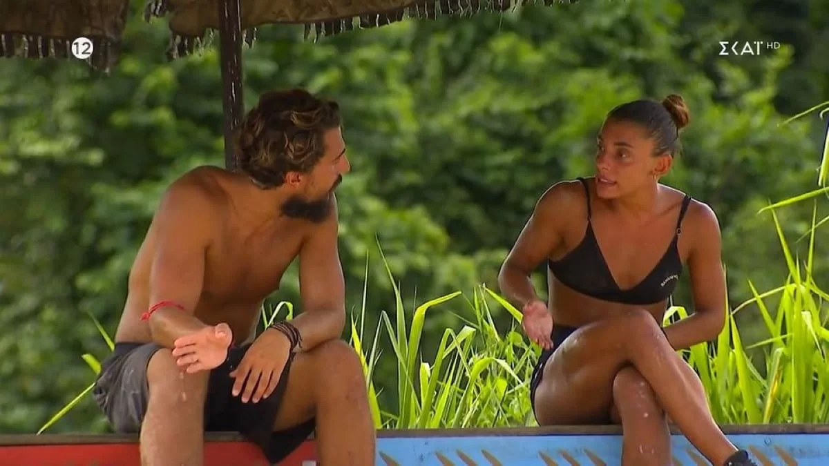 Survivor All Star: «Είσαι τρελαμένη και σου φταίω εγώ;» - Τσακώθηκαν Κατσούλης & Μαριαλένα! Τεράστια αμηχανία στον πάγκο