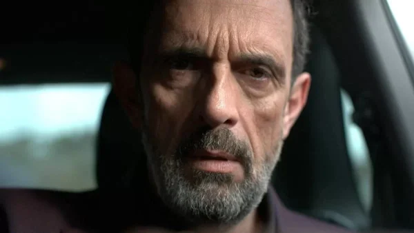 Μαύρο Ρόδο (2/7): «Πρέπει να πάμε στο νοσοκομείο» - Ώρες αγωνίας για τον Καστρινό