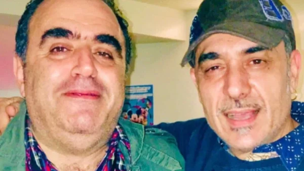 Νότης Σφακιανάκης: Απών από την κηδεία του συνεργάτη του - Τι έγραφε πάνω το στεφάνι που έστειλε