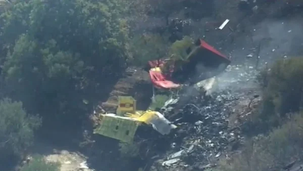 Πτώση canadair στην Κάρυστο: Η επίσημη ανακοίνωση της Πολεμικής Αεροπορίας - Αυτοί είναι οι δύο πιλότοι που αγνοούνται