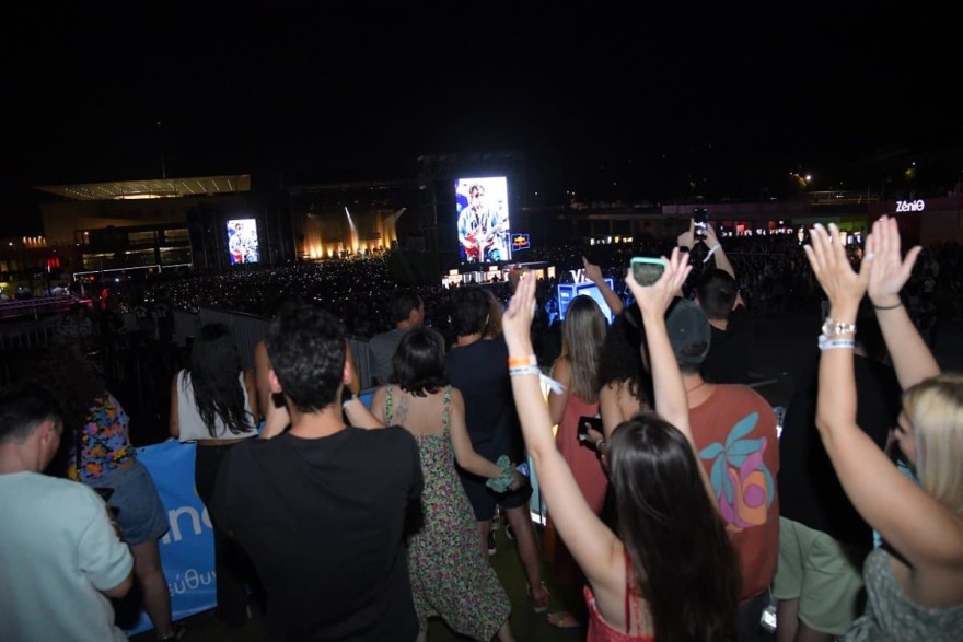 Η μαγική επιστροφή των Arctic Monkeys στην Ελλάδα