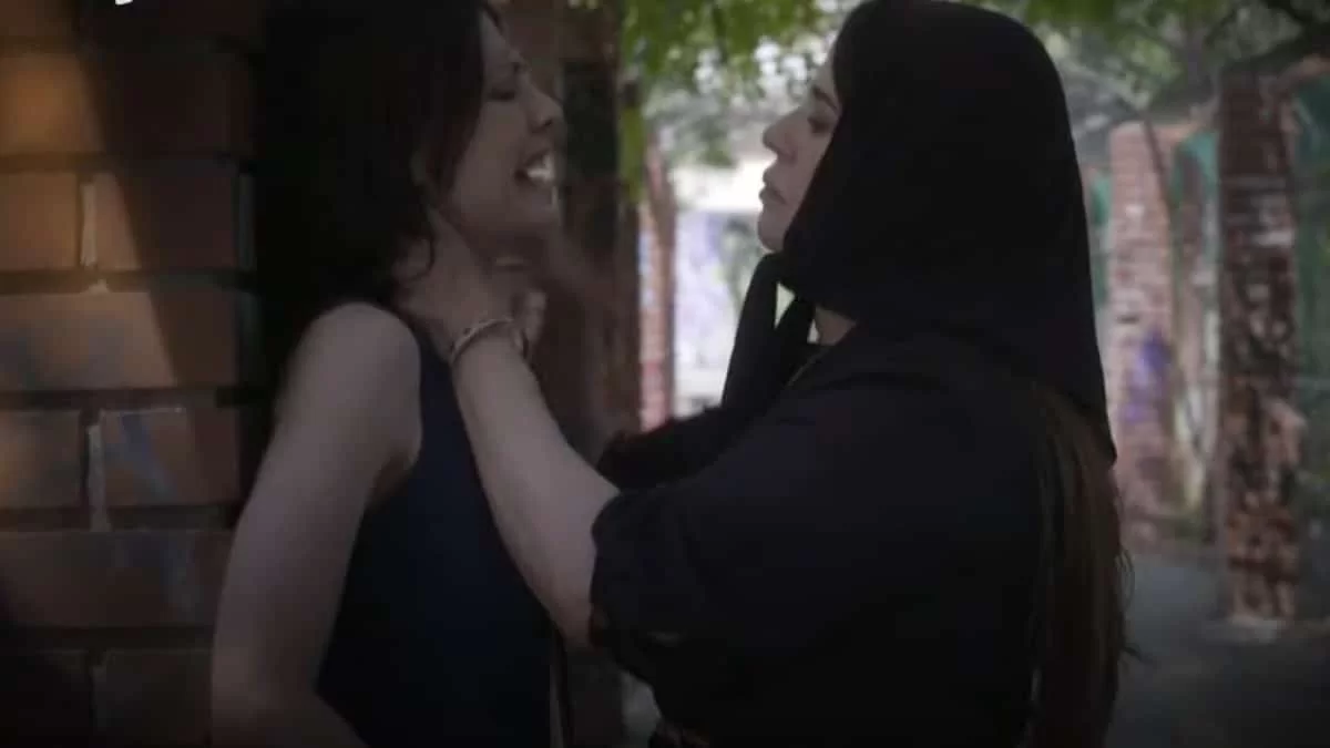 Σασμός (6/7): H συγκλονιστική με Καλλιόπη και Βασιλική - Την πιάνει από το λαιμό και...