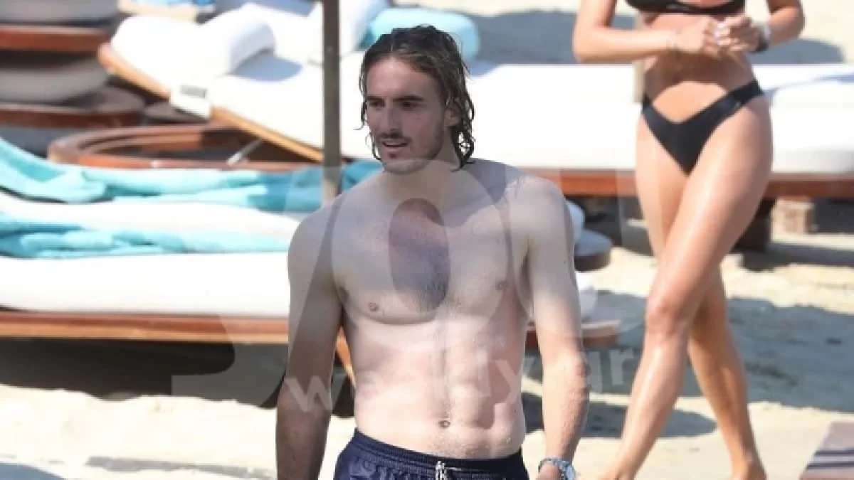 «Σταθερά ο μοναδικός Έλληνας που είναι στον κόσμο του» - Σάλος γύρω από το όνομα του Στέφανου Τσιτσιπά μετά την ανάρτησή του