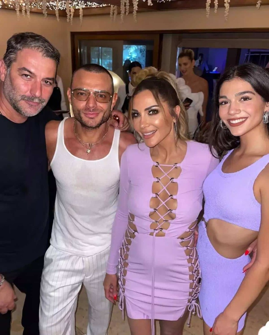 Βασίλης Μπισμπίκης Δέσποινα Βανδή Μελίνα Νικολαϊδη