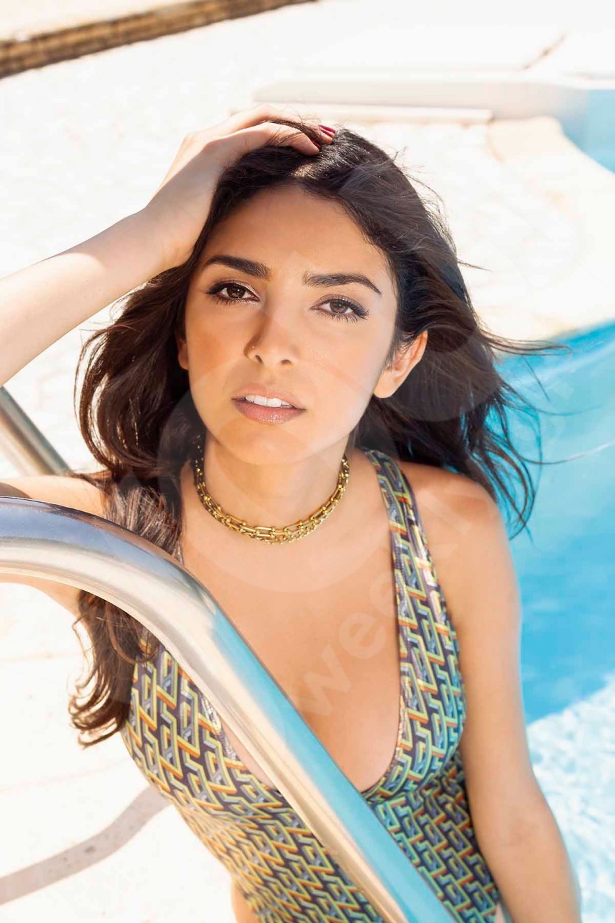 Ιφιγένεια Τζόλα εμμονικος θαυμαστης