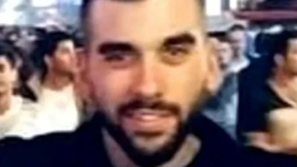 Νέα Φιλαδέλφεια: «Ντράπηκα να την κοιτάξω, ήθελα να της ζητήσω συγγνώμη» - Τσακίζει κόκκαλα ο γιατρός της μητέρας του 29χρονου Μιχάλη