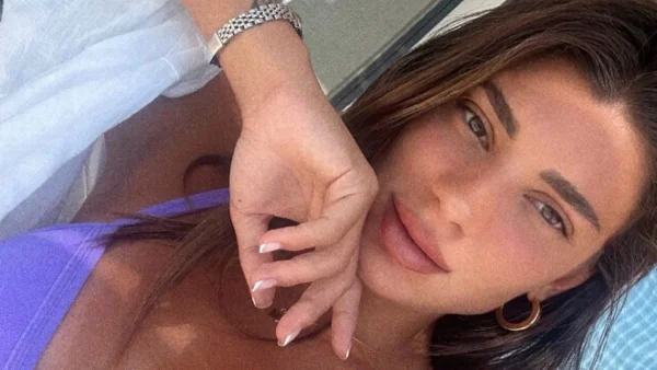 Επισκέφθηκε το μέρος όπου βαφτίστηκε 27 χρόνια πριν - Ρίγη συγκίνησης για την Μαριαλένα Ρουμελιώτη