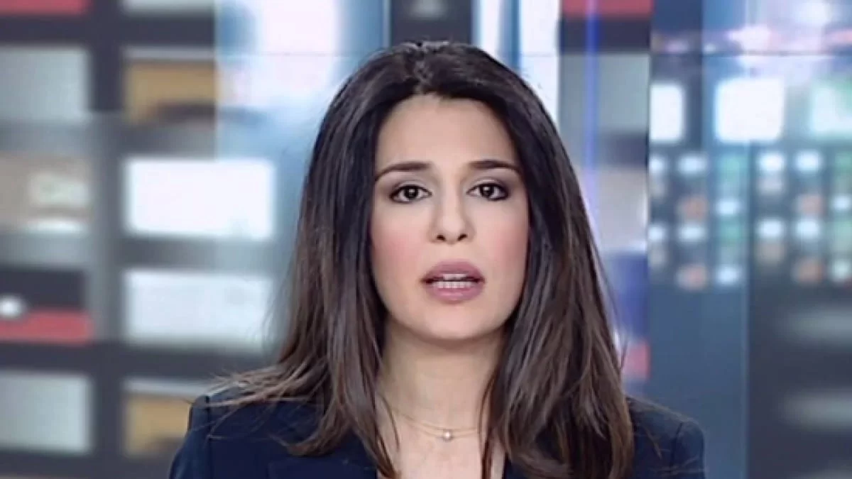 «Η δημόσια προσβολή και στοχοποίηση ενός δημοσιογράφου για κάτι που δεν έκανε...» - Η ανακοίνωση της Δουβαρά μετά το σάλο για τις δηλώσεις για τους 18 απανθρακωμένους