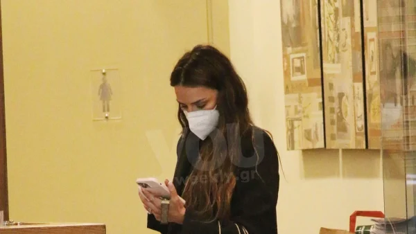 «Καπνός και στάχτη!!! Έτσι ξημέρωσε ακόμα ένα πρωινό...» - Καταρρακωμένη η Ελένη Τσολάκη για τις εξελίξεις στα πύρινα μέτωπα της χώρας