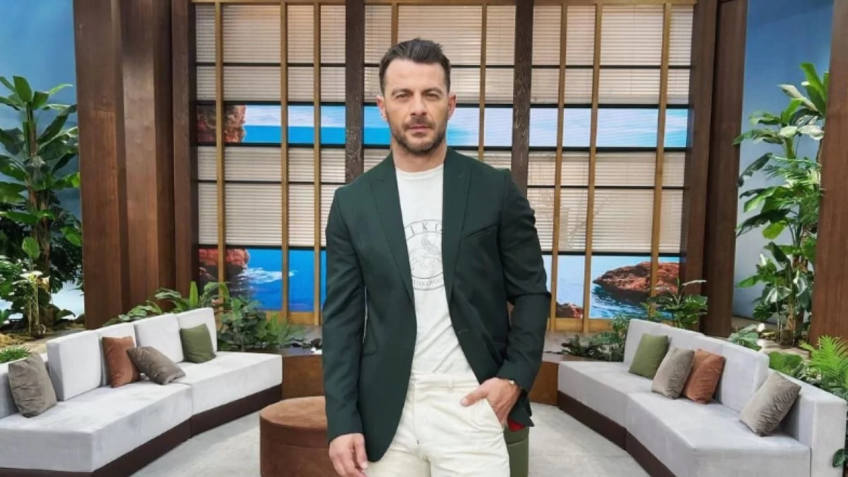 Ντυμένος γαμπρός ο Γιώργος Αγγελόπουλος - Το βίντεο από τις πρόβες