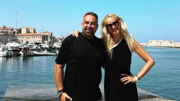 «Ήρθε η στιγμή να σου ψιθυρίσω στο αυτί, αλλά και δημόσια...» - Η αποκάλυψη του Γρηγόρη Γκουντάρα για τη Ναταλί Κάκκαβα