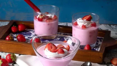 Με 0 θερμίδες και 2% λιπαρά - Εύκολο και διαιτητικό γλυκό ψυγείου με φράουλες