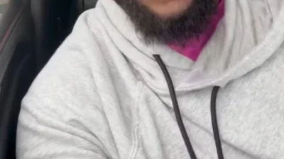 Σε αναπηρικό καροτσάκι γνωστός ηθοποιός μετά από άσχημο τραυματισμό