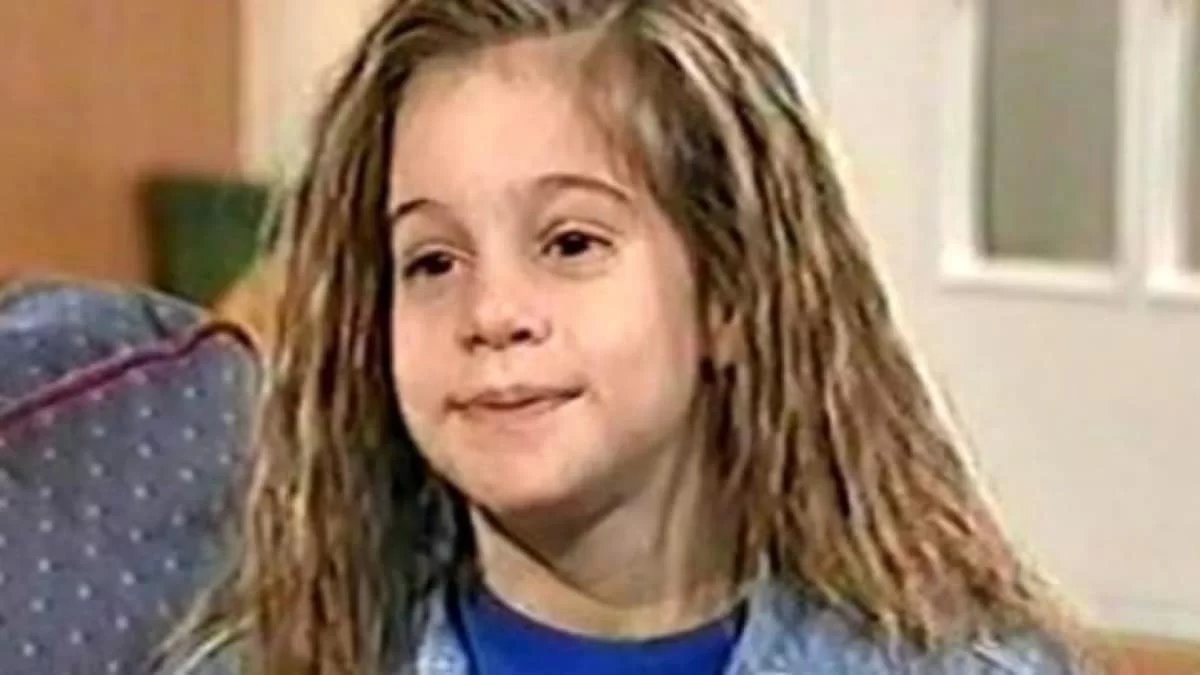 Παράτησε την υποκριτική και ασχολείται με την πολιτική - Η νέα εικόνα της μικρής Κορίνας από το «Πάτερ Ημών» στα 38 της