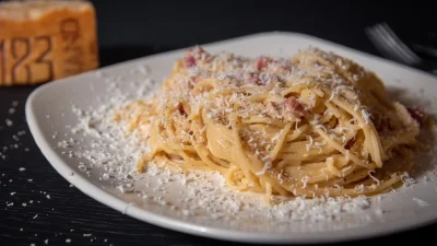 Προκαλεί προβλήματα στο... - Ο σοβαρός λόγος που θα σας κάνει να σταματήσετε να βάζετε τυρί στα μακαρόνια