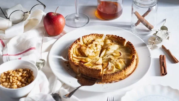 Η μηλόπιτα της τεμπέλας: Έτοιμη στο τηγάνι σε 30'