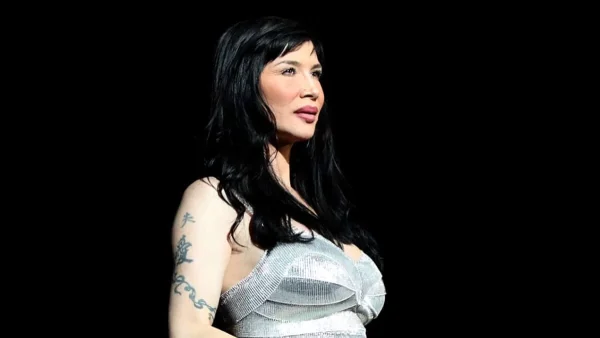 Χαμός μέσα σε λίγες ώρες κάτω από την ανάρτηση της Πάολα μαζί με την 20χρονη κόρη της