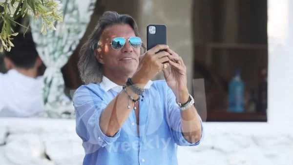 Το ξημέρωσε ο Ψινάκης σε συναυλία της Βίσση στη Μύκονο -  Δεν έφευγε μέχρι να βγει ο ήλιος