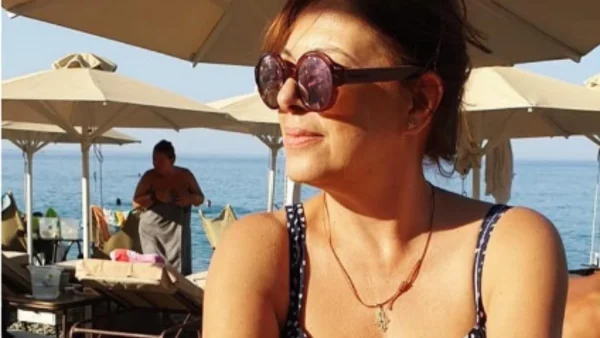 Με κοντό τζιν σορτσάκι και μπλε μαγιό - Το ταξίδι της Ράντου σε κρυμμένο παράδεισο της Αφρικής