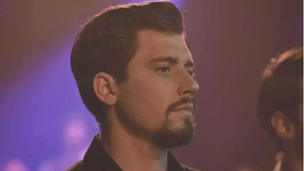 Σασμός σούπερ αποκλειστικό: Ο Νικηφόρος κλείνεται σε μοναστήρι - Η βαριά ψυχολογική σκηνή με τον παπά Μιχάλη