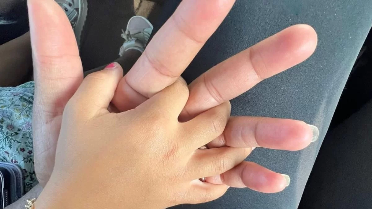 Γέννησε το δεύτερο παιδί της υπό άκρα μυστικότητα και ανακοίνωσε το όνομά του μέσα από μία φωτογραφία στο Instagram