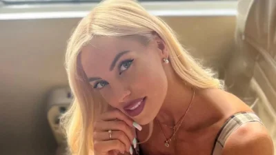 Με διχτυωτό μαύρο κιμονό  και αποκαλυπτικό μαγιό -  ''Πανζουρλισμός'' σε παραλία της Μυκόνου με την Τζούλια Νόβα