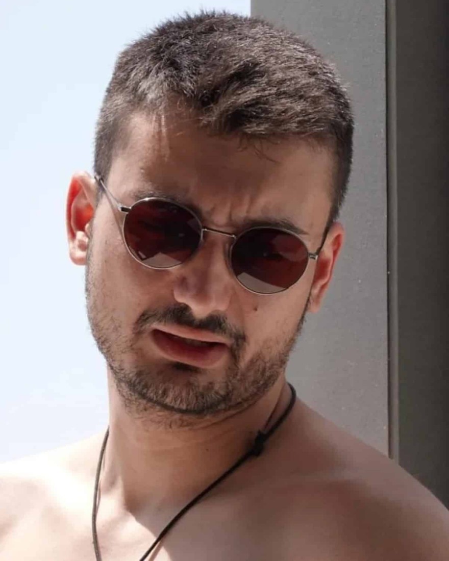 Νίκος Χατζηνικολάου γιος