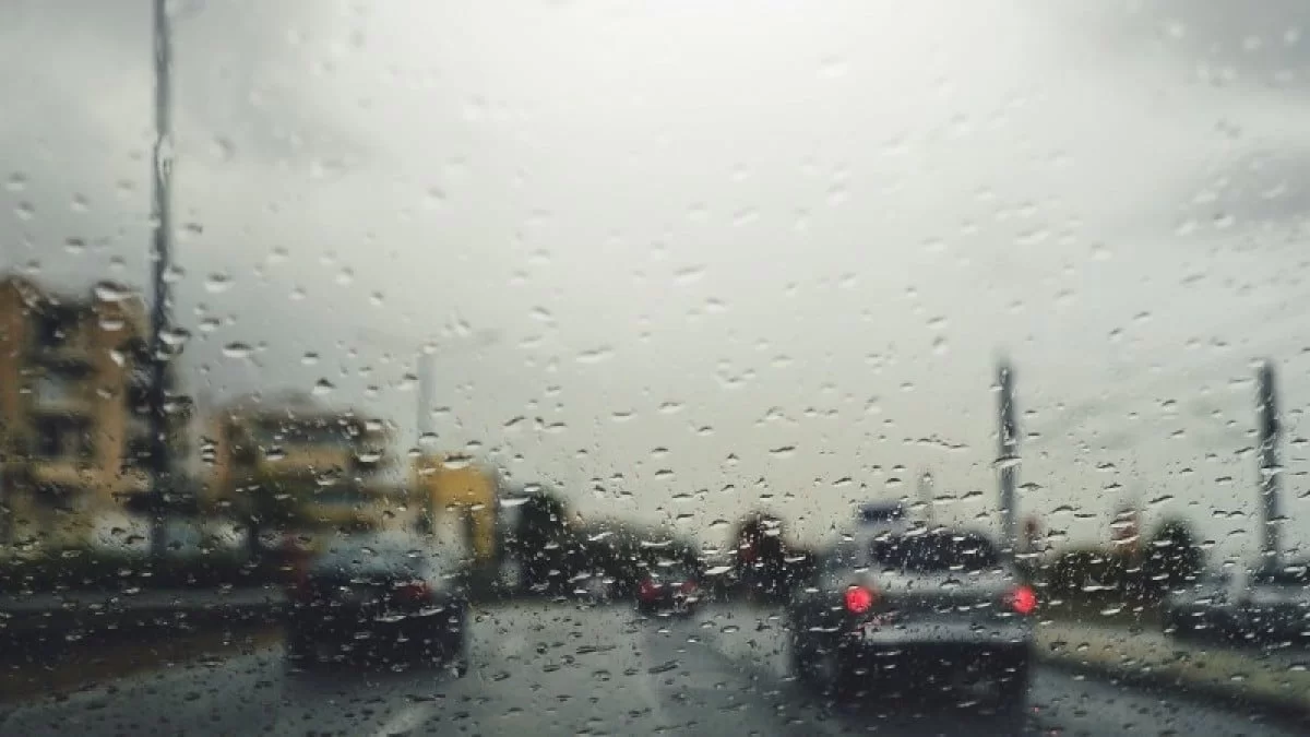 Καιρός (10/9): Τοπικές βροχές και πολλά μποφόρ - Πόσο θα ανέβει η θερμοκρασία