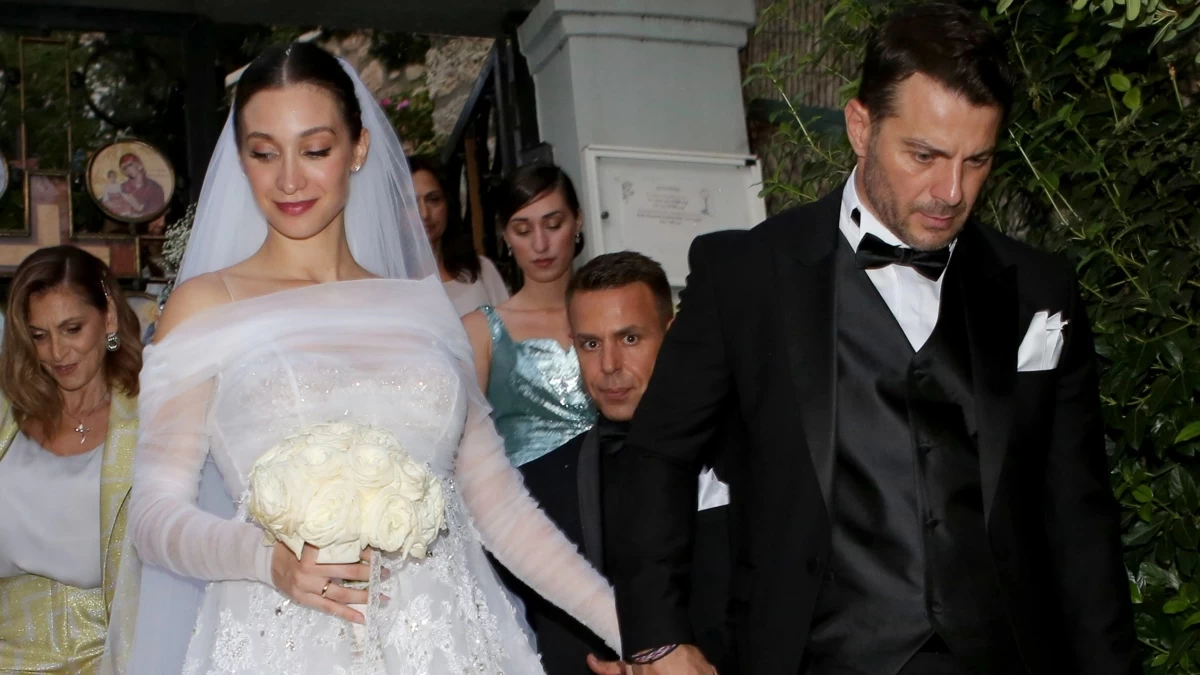 Γάμος Αγγελόπουλου - Βαμβακούση: Ηχηρή η απουσία του αδελφού του - Τι συνέβη