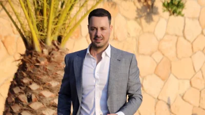 «Ήταν ένας δύσκολος τοκετός διήρκησε γύρω στις 9 ώρες» - Τα πρώτα λόγια του Κουσουλού μετά την γέννηση της κόρης του