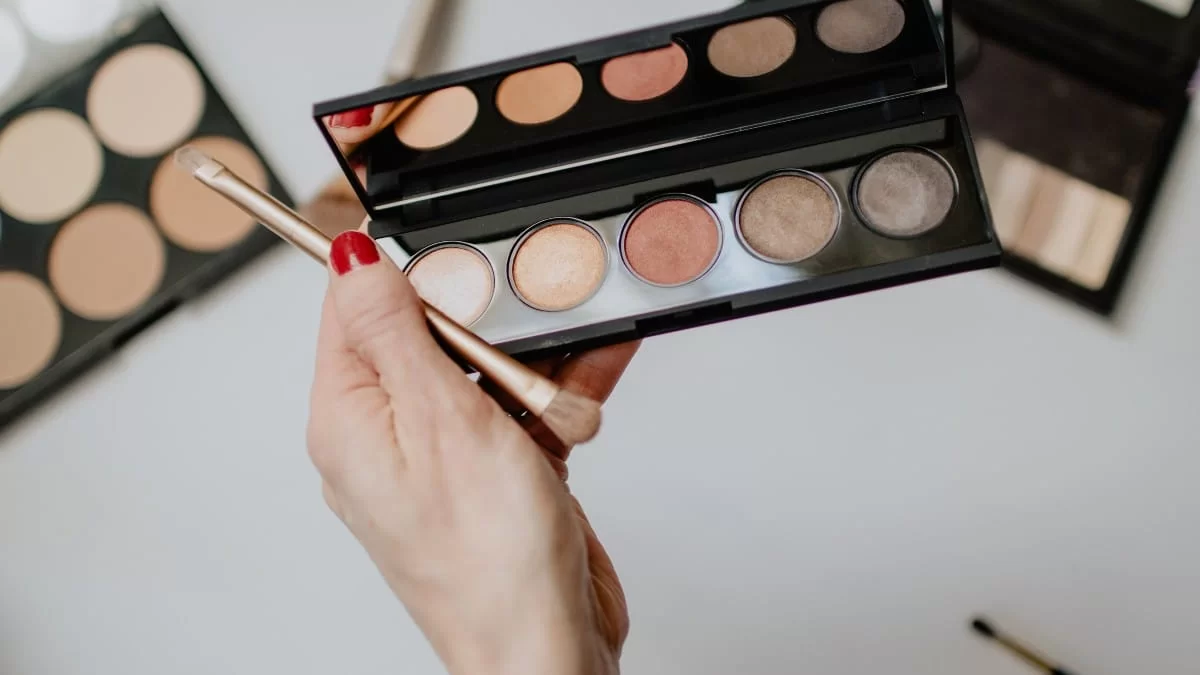 Editor's favorites: Σου προτείνουμε τα 10 καλύτερα προϊόντα για πρόσωπο, μαλλιά, σώμα & μακιγιάζ για αυτήν την εβδομάδα!