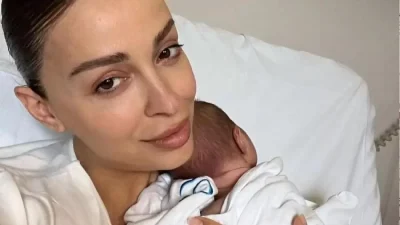 Αχώριστοι μαμά και γιος: Μαζί στα γυρίσματα με το μωρό της η Ελένη Φουρέιρα (Βίντεο)