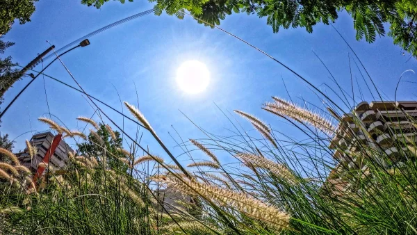 Καιρός (23/9): Η θερμοκρασία θα φτάσει τους 35 βαθμούς στην Αττική - Τι συμβαίνει με τις υπόλοιπες περιοχές